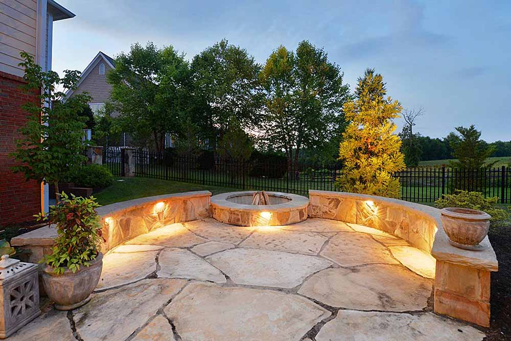 Landscape fire pits and fireplaces.